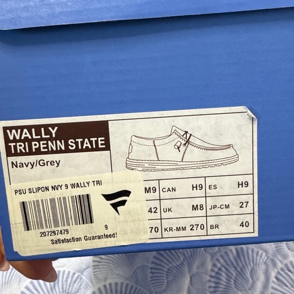 Hey Dude Wally Tri Penn State Slip On Shoes Navy Grey Men’s 9 NWT - Picture 8 of 8